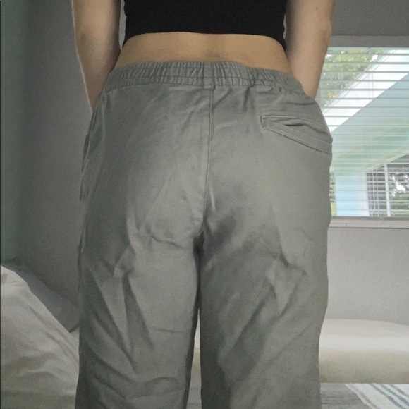 Boys Old Navy joggers - Picture 8 of 8